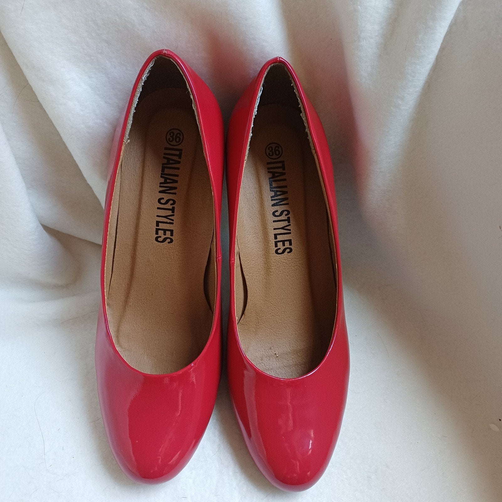 Chaussures élégantes. taille 36, Rouge, Enlèvement ou Envoi, Comme neuf, Sabots