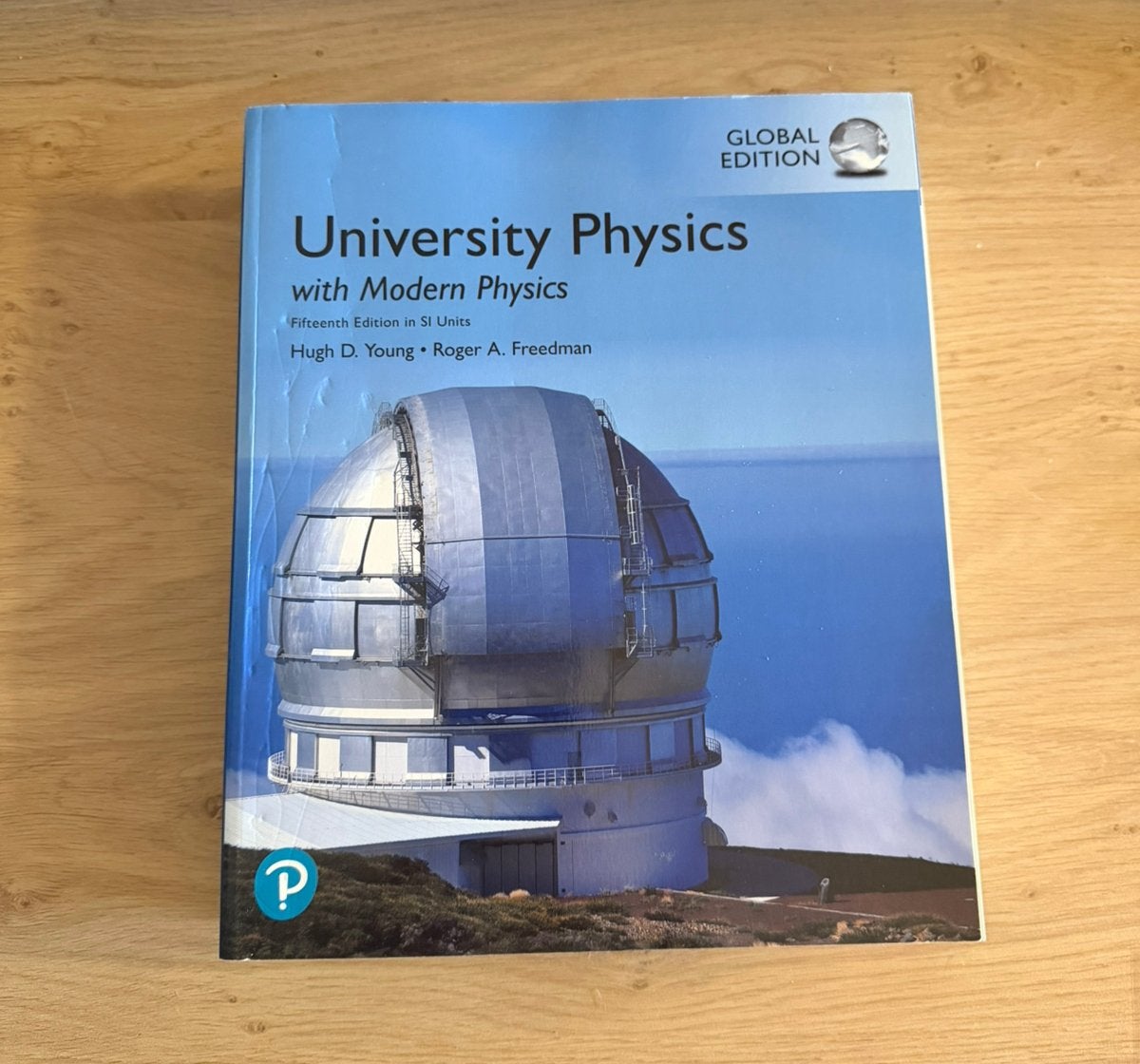 Université de physique et physique moderne, par Hugh Young, Livres, Enlèvement, Comme neuf, Enseignement supérieur