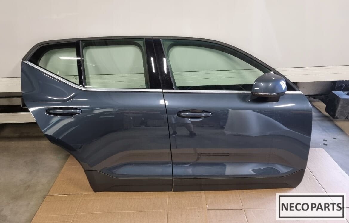 VOLVO XC40 XC 40 PORTIER DEUR KLEUR 723 ALLES LEVERBAAR !!, -, -, -, Enlèvement ou Envoi