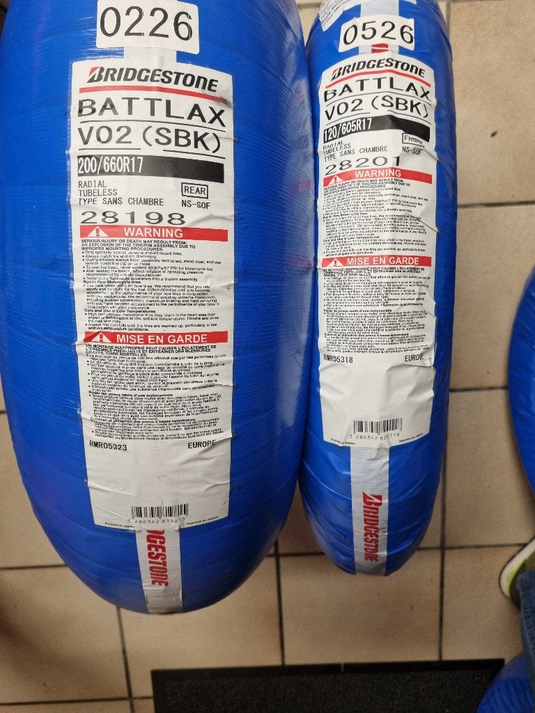 Bridgestone slick race, Motoren, Ophalen of Verzenden
