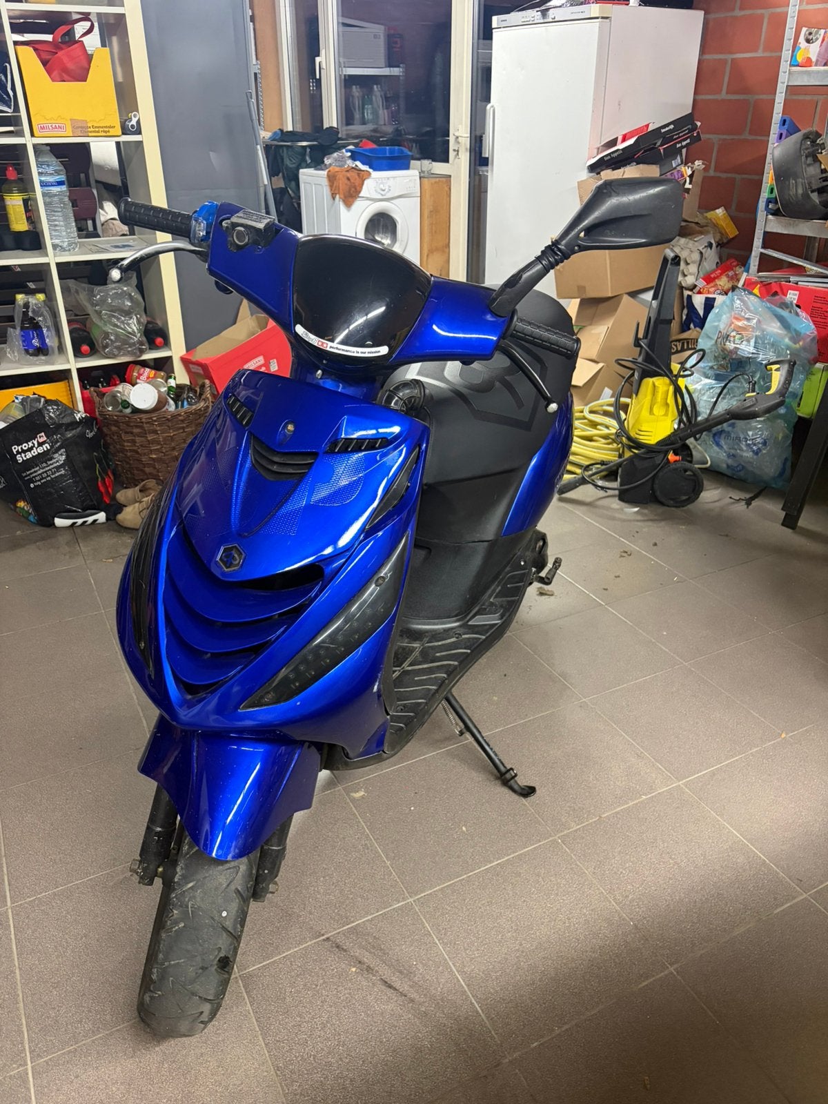 Zip 125, Fietsen en Brommers, Ophalen, Zo goed als nieuw, Zip