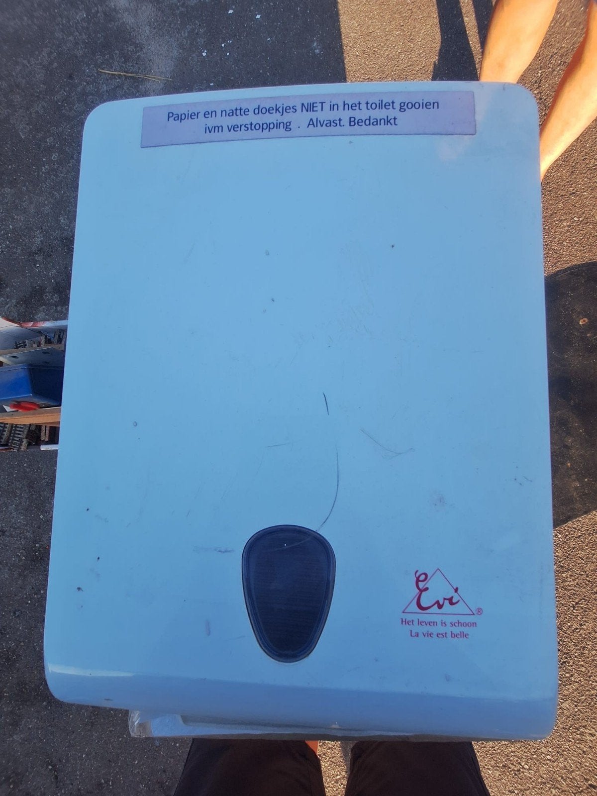 Evi papieren handdoek dispenser, Ophalen, Handdoek