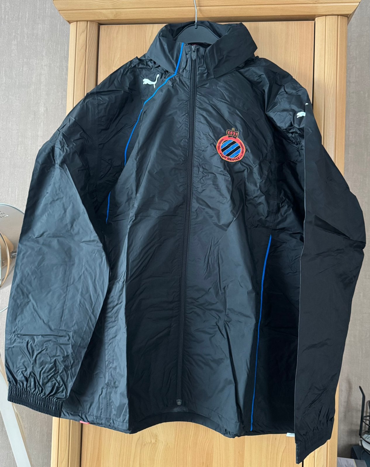 Club Brugge regenjas Puma XXL, Groter dan maat XL, Ophalen, Zo goed als nieuw