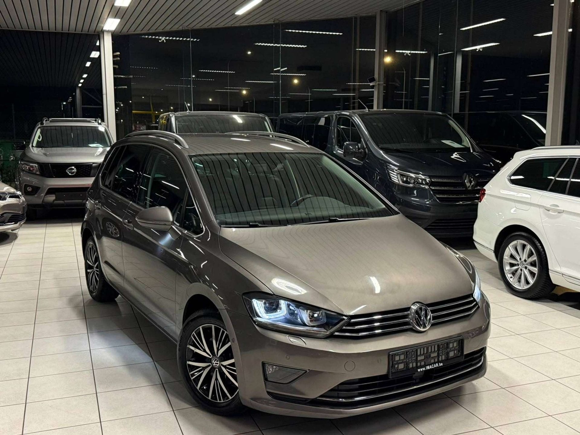 Volkswagen Golf SportsVan 1.4TSI BlueMotion, 1395 cm³, Achat, Entreprise, Autres couleurs