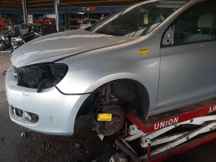 Aile avant gauche d'un Volkswagen Golf, Autos : Pièces & Accessoires, -, Volkswagen, -, 3 mois de garantie