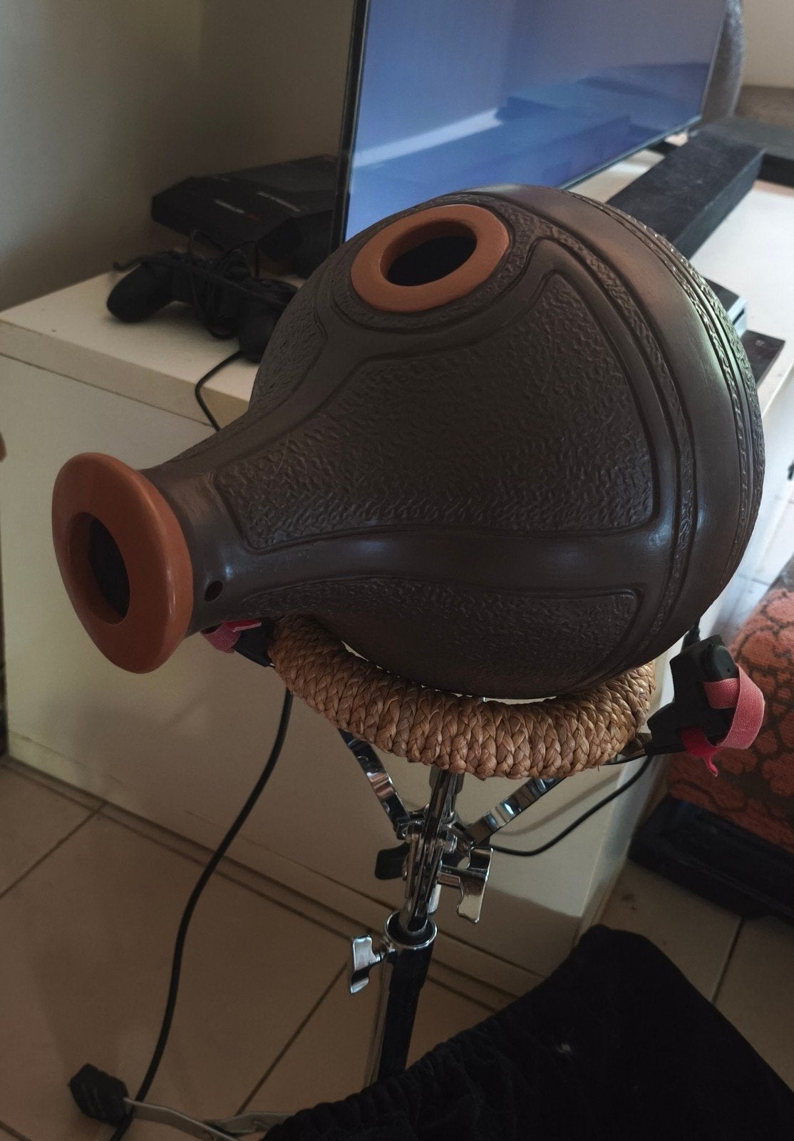 UDU LP XL  NEUF avec stand et support et sac mapex transport, Musique & Instruments, Batteries & Percussions, Enlèvement