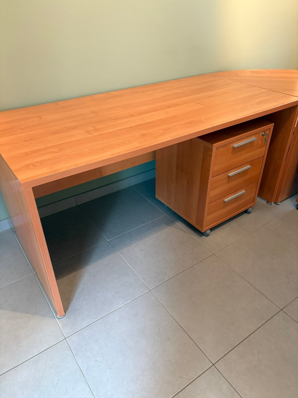 Bureau complet avec armoire, Maison & Meubles, Enlèvement, Comme neuf