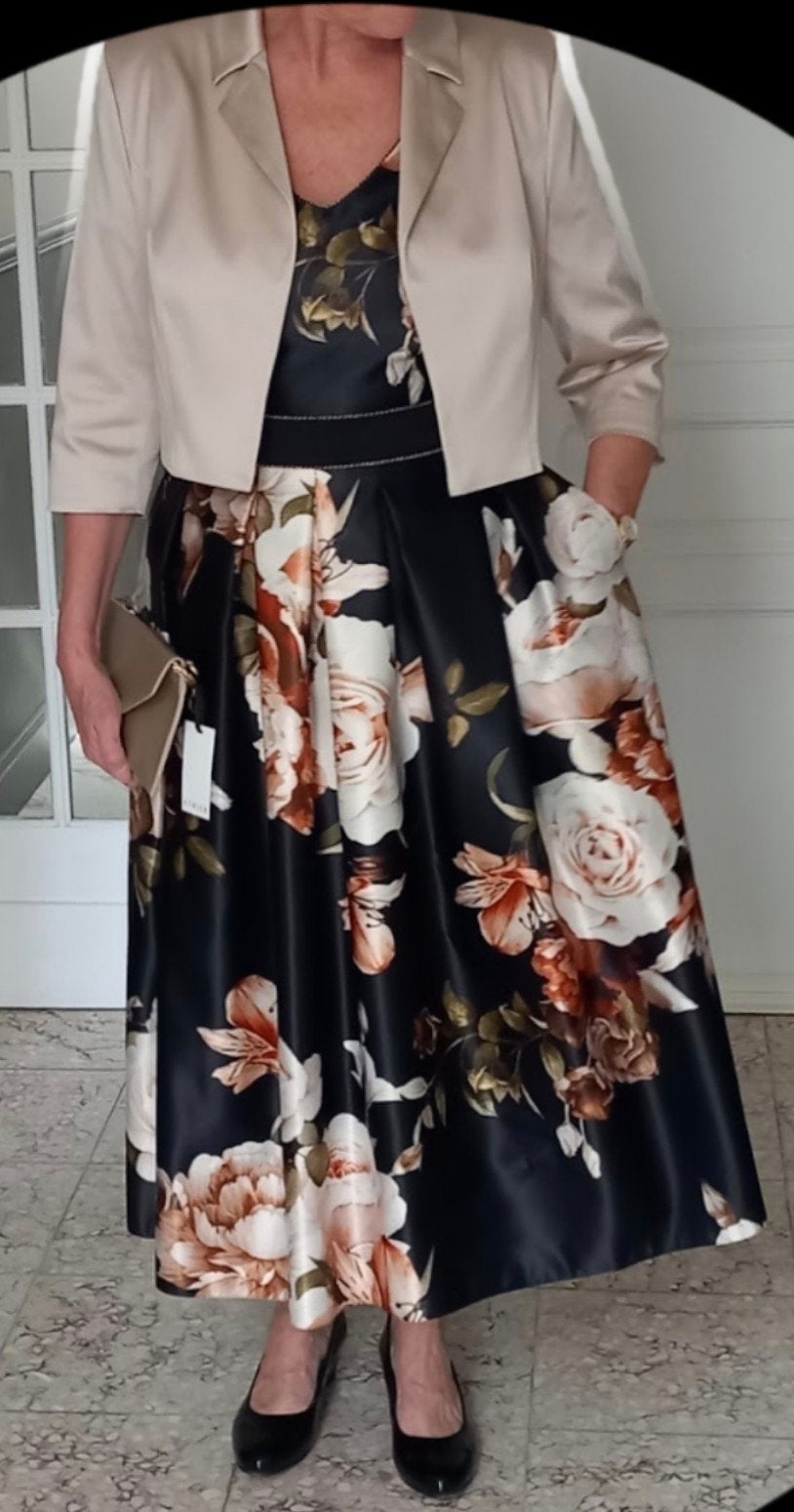 feestkleed en jasje van Linea Raffaelli maat 44, Kleding | Dames, Ophalen, Maat 42/44 (L)