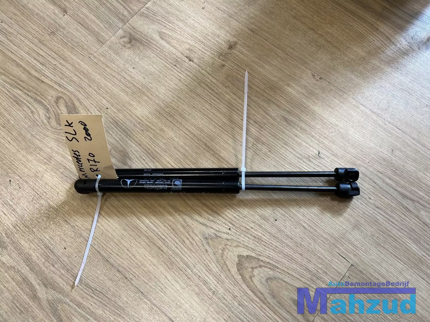 MERCEDES SLK R170 Achterklep gasveer gasdemper 1996-2004, Gebruikt, Mercedes-Benz AG, Mercedes-Benz, Mercedesstrasse 120
70372  Stuttgart, DE