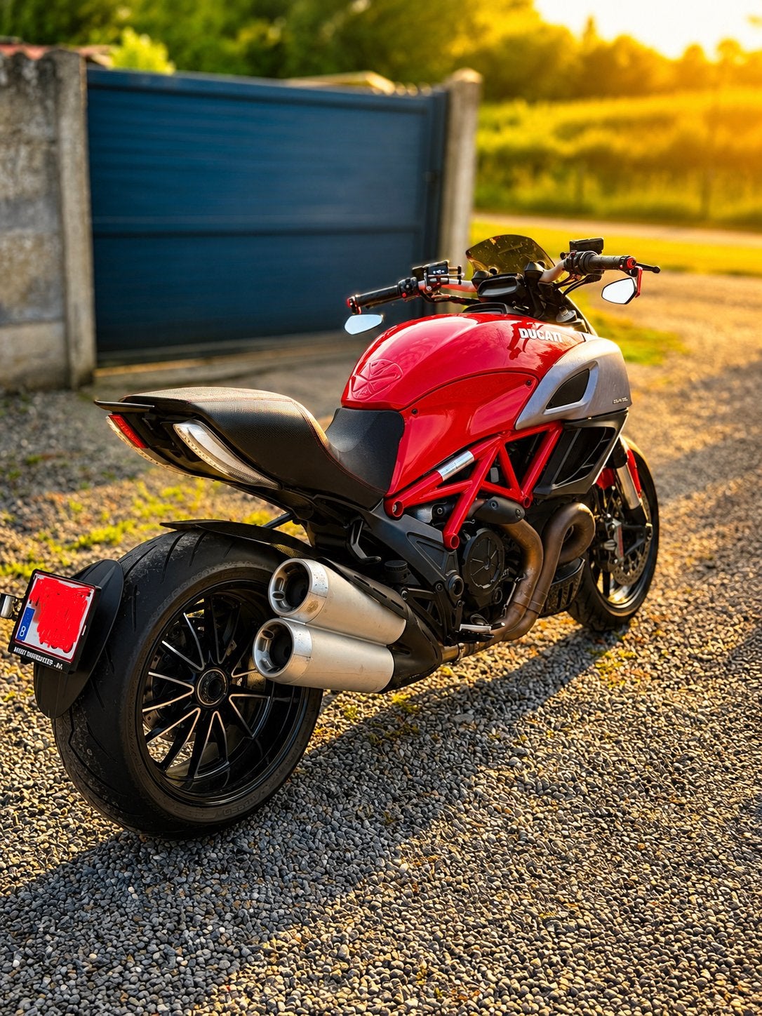 Ducati Diavel Carbone, Motos, ABS, Permis Moto A, Occasion, Plus de 35 kW