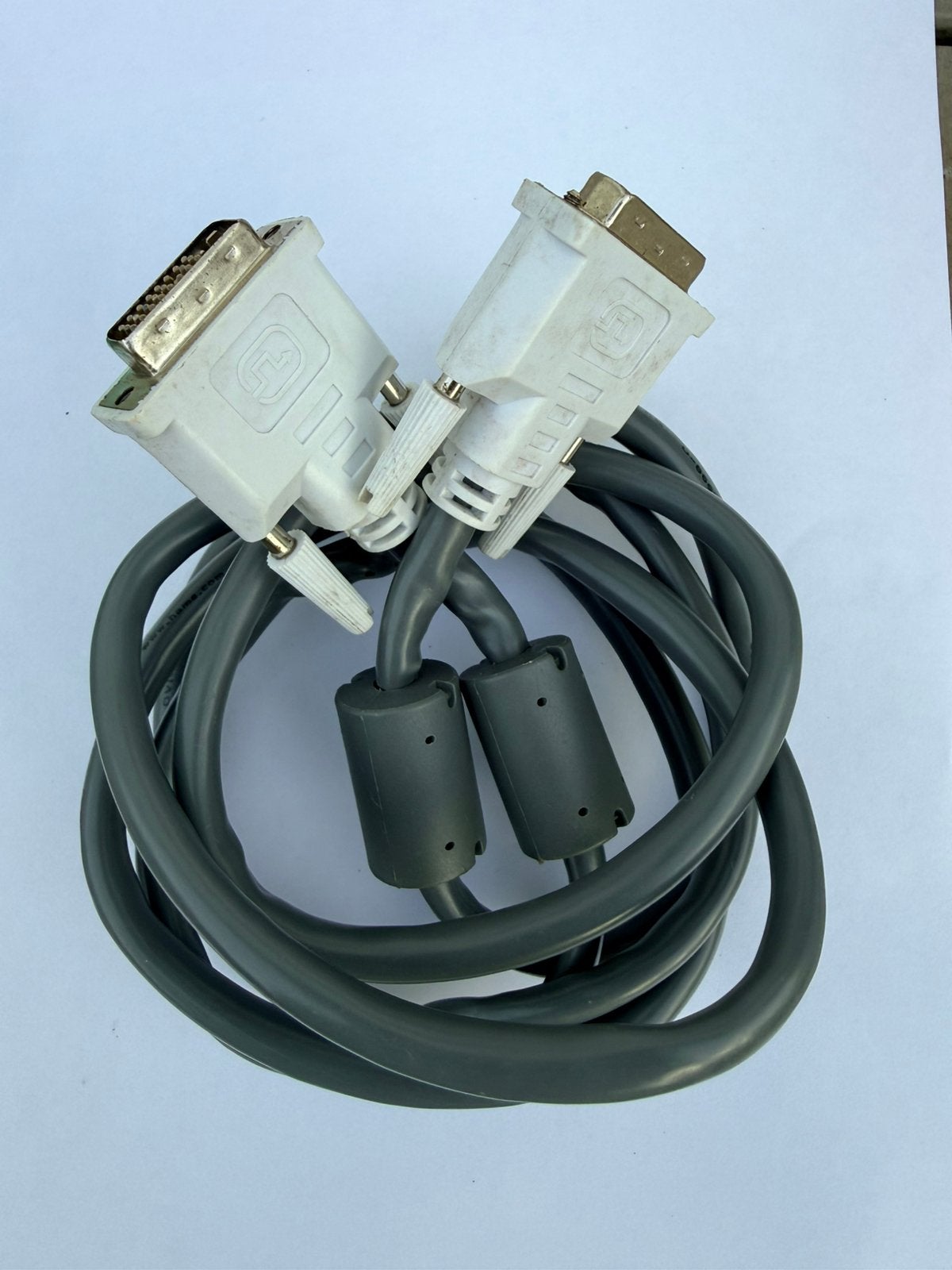 Witte DVI kabel Beeldscherm/ monitor / Scherm, Ophalen of Verzenden, Zo goed als nieuw