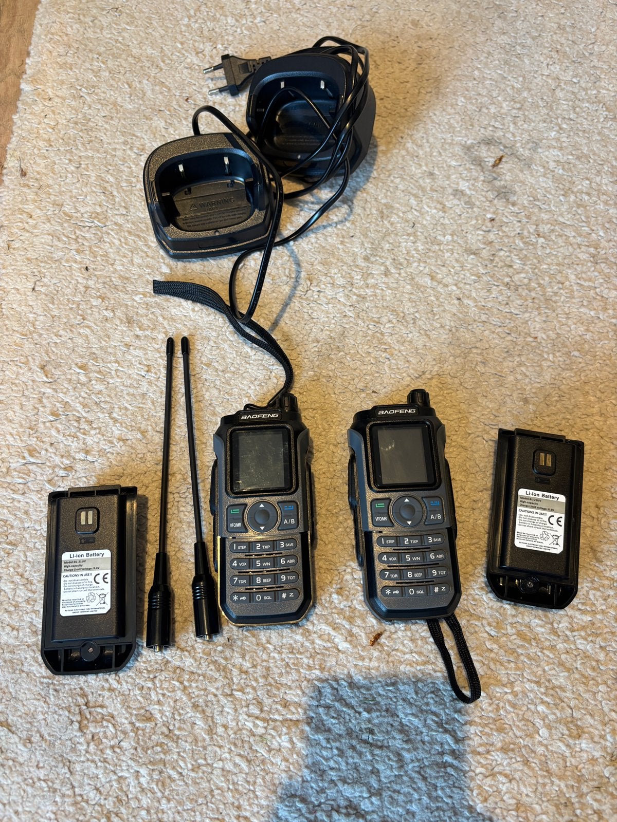 Baofeng uv-21 pro v2, Telecommunicatie, Ophalen, Zo goed als nieuw