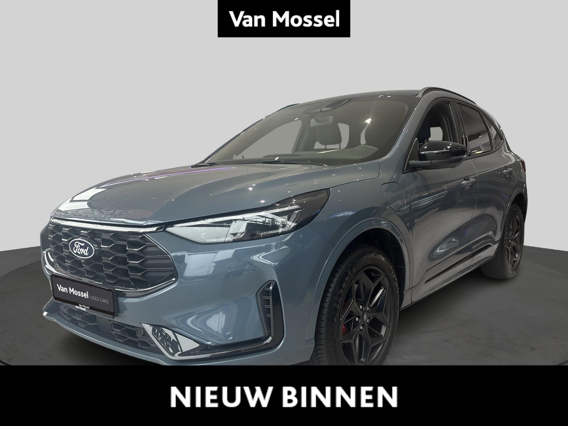 Ford Kuga 2.5i PHEV Bluecruise Edition | Winterpack | 360°, Stof, Gebruikt, 4 cilinders, Blauw