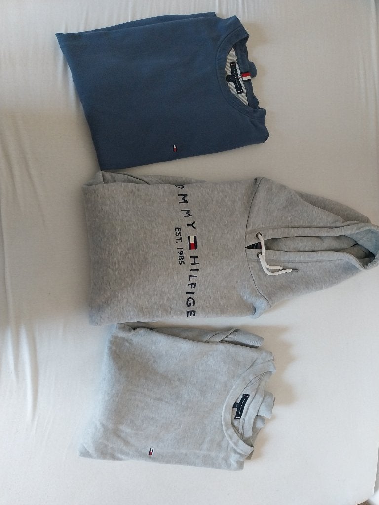 Lot vêtements Tommy hilfiger, Enlèvement ou Envoi, Comme neuf, Bleu
