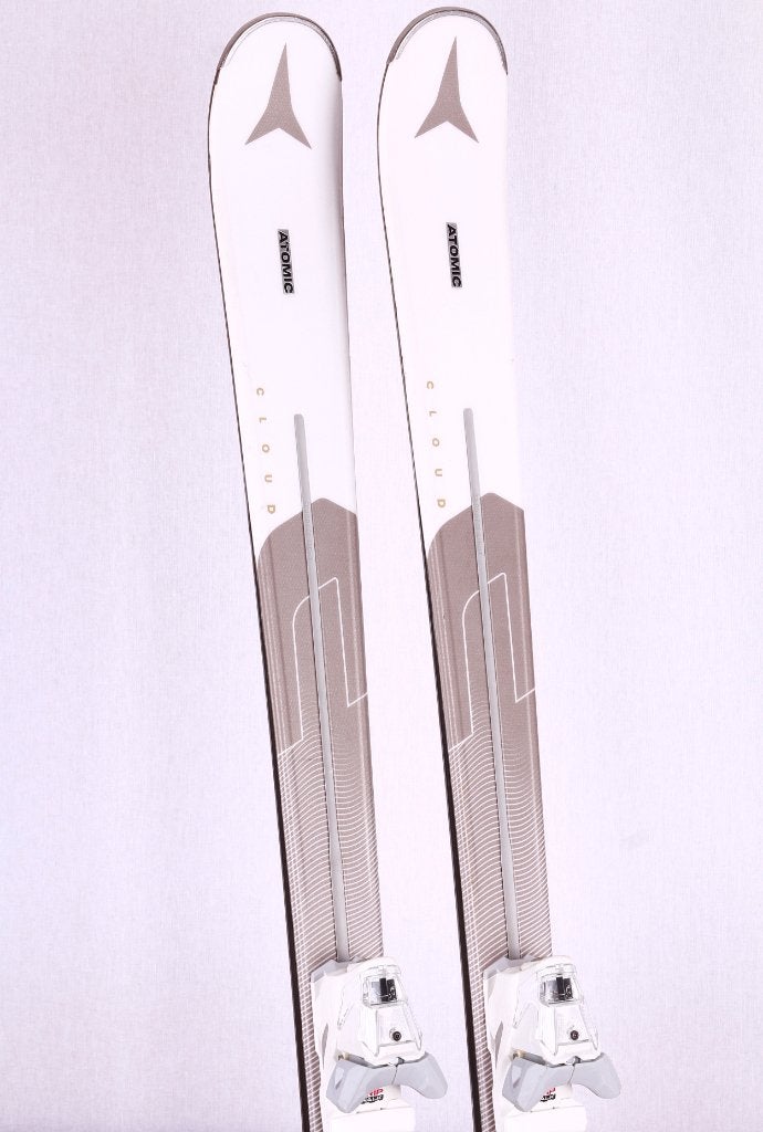 150 cm dames ski's ATOMIC CLOUD C PRO 2024, white/gold, 140 tot 160 cm, Gebruikt, Verzenden, Carve