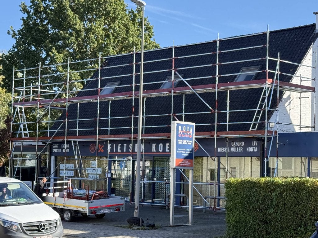 Stelling te huur €12,00/ m² (geleverd & geplaatst), Doe-het-zelf en Bouw, Ophalen, Nieuw, Gevelsteiger, 5 meter of hoger