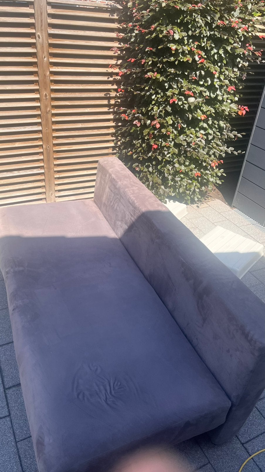 zetelbed in grijs en stof 1m90 x 1m45, 125 cm ou plus, 150 cm ou plus, Enlèvement, Utilisé