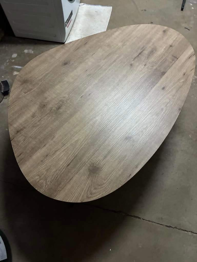 Table basse de salon brune de forme ovoïdale, Maison & Meubles, 100 à 150 cm, Style bois, Comme neuf, Enlèvement