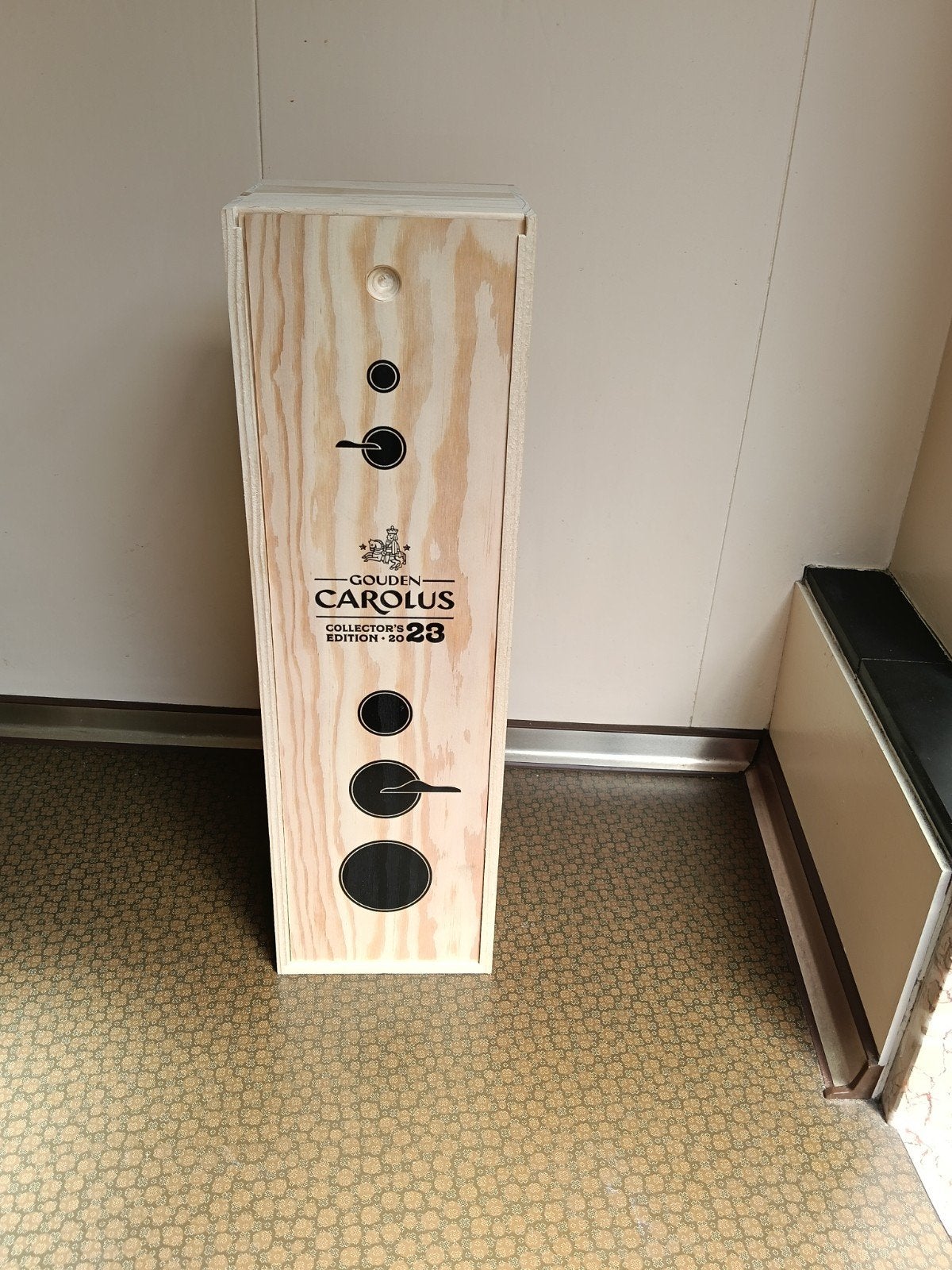 Fles Carolus classic, Verzamelen, Ophalen