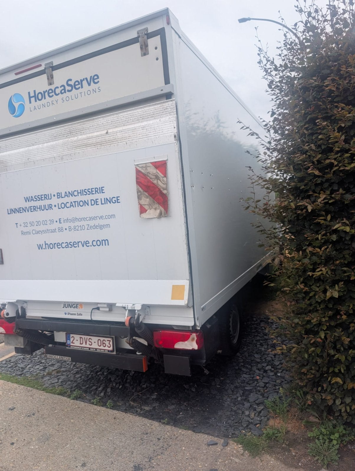 MERCEDES SPRINTER MODEL 2015 385000 km motor probleem, Auto's, Bestelwagens en Lichte vracht, Bedrijf, Te koop