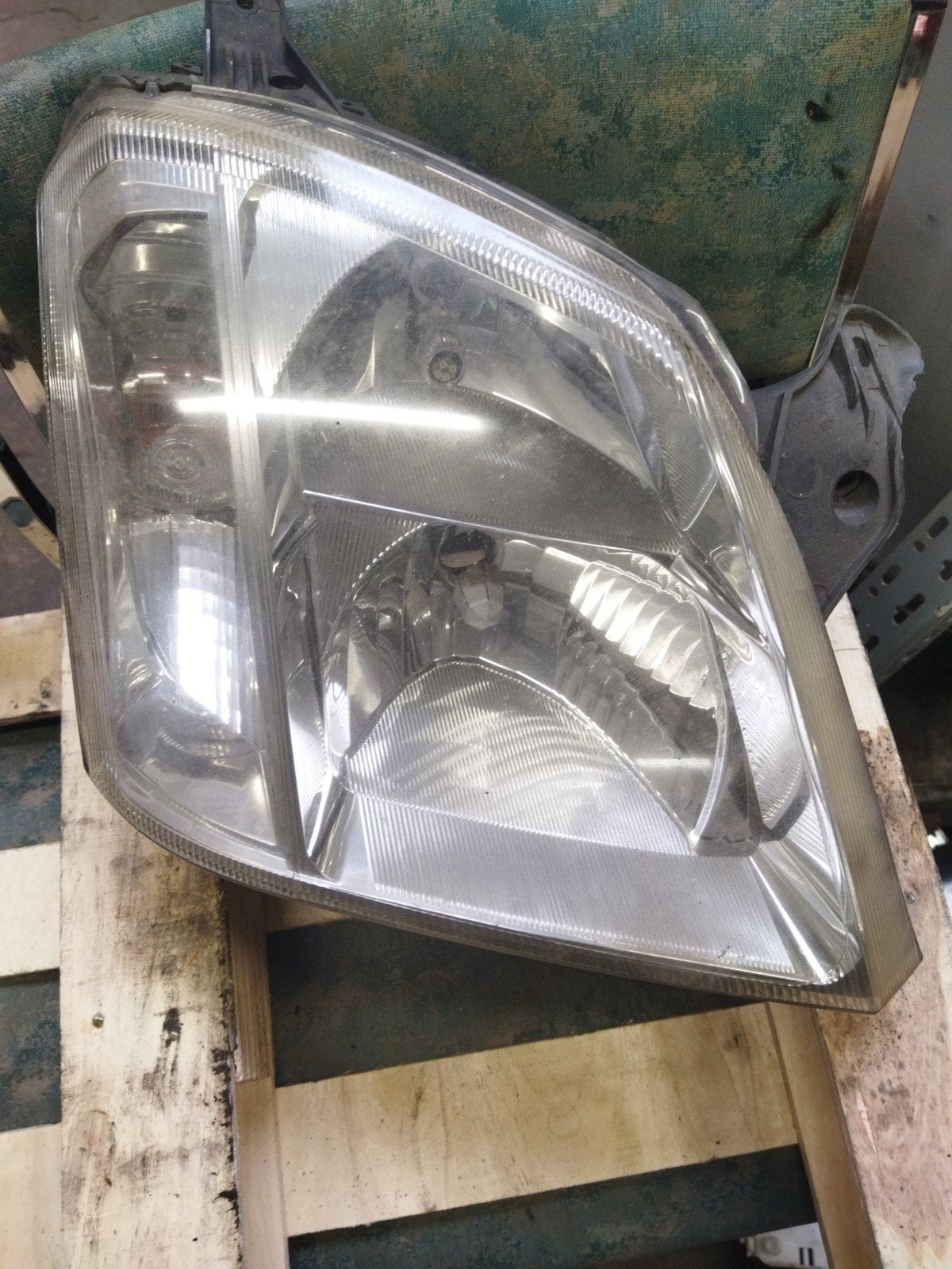 Phare Opel meriva،  bon état, Enlèvement, Opel