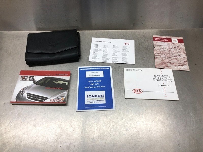 INSTRUKTIEBOEK Kia Cee'd Sporty Wagon (EDF), Gebruikt, Kia