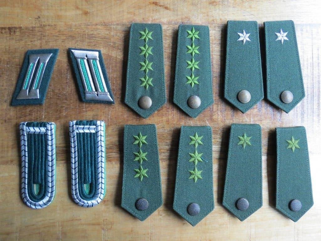 Duitse Epauletten, Enlèvement ou Envoi, Armée de terre, Emblème ou Badge