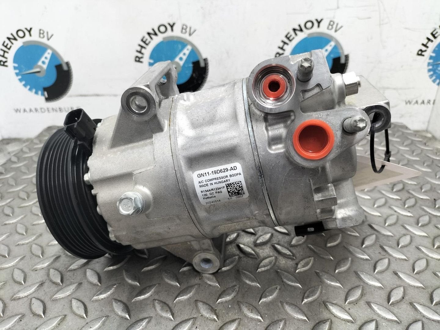 FORD KUGA Titanium AIRCO COMPRESSOR / AIRCOPOMP GN1119D629AD, Auto-onderdelen, Ophalen of Verzenden, Gebruikt, Stiba lid