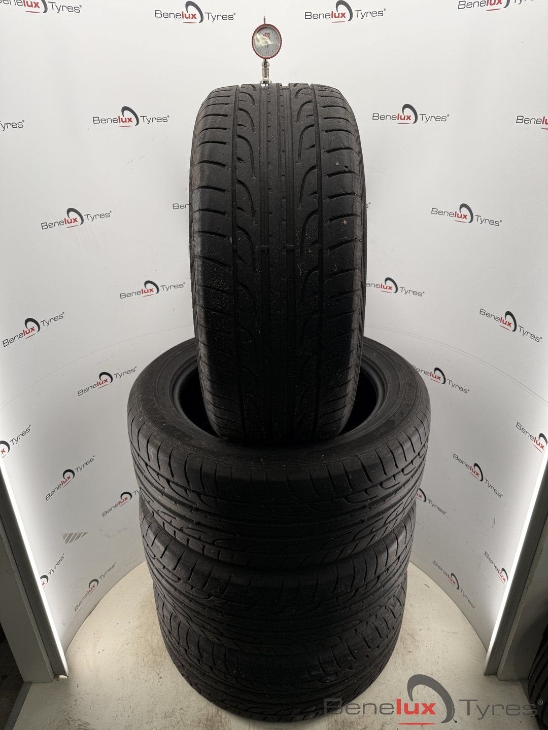 275/50R20 Dunlop 275/50 R20 275/50/20 2755020 G-klasse MB MO, Autos : Pièces & Accessoires, Pneus & Jantes, -, Pneu(s), Utilisé