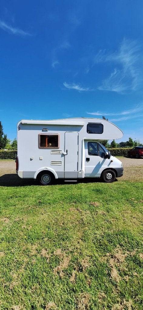 Knaus Sport Traveller, klaar voor nieuw avontuur!, Caravanes & Camping, Camping-cars, Jusqu'à 4, Roue de secours, Boîte manuelle