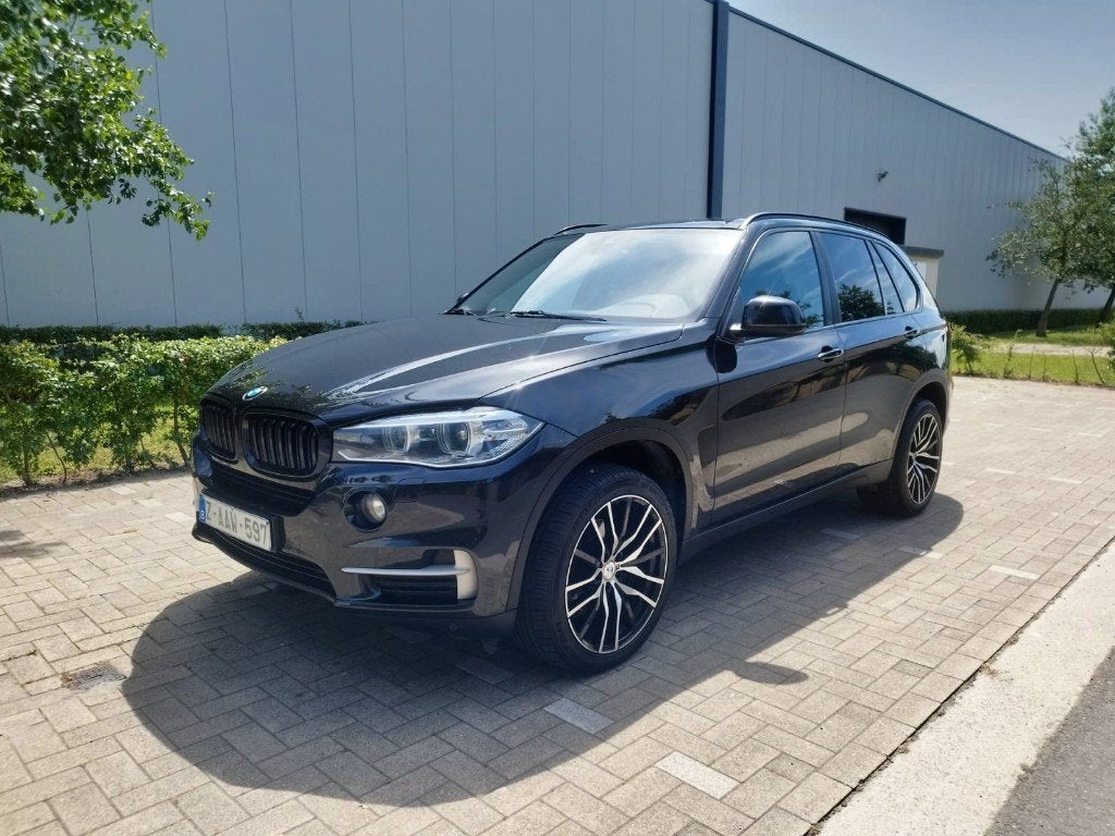 BMW X5 2.0D | Euro 6b | 144dkm, Autos, BMW, Entreprise, Achat, X5, ABS, Caméra de recul, Phares directionnels, Airbags, Air conditionné