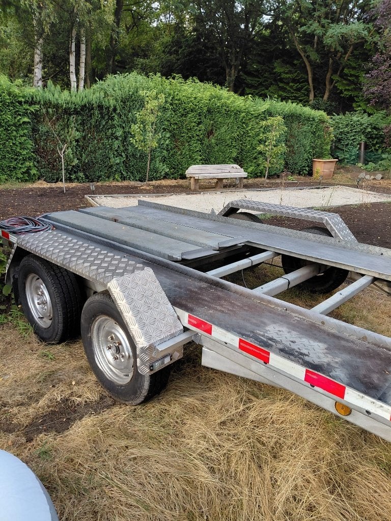Autoremorque geremd met dubbele wielas-drager PACKO/attest, Ophalen