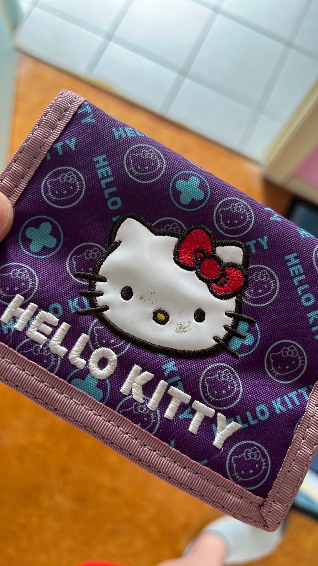 Hello Kitty - Portemonnee, Bijoux, Sacs & Beauté, Trousses de toilette, Enlèvement, Utilisé