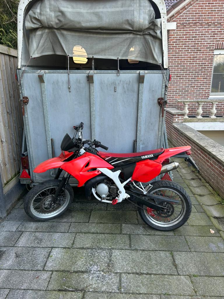 Yamaha dt50r MOET SNEL WEG, Fietsen en Brommers, Ophalen, Zo goed als nieuw, Yamaha