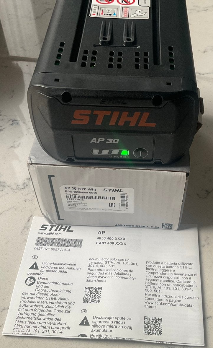 Stihl AP 30  accu nieuw in doos, Ophalen of Verzenden, Nieuw