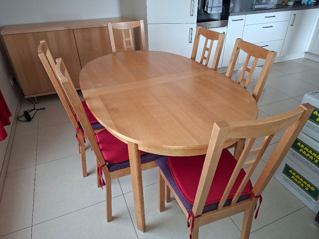 Table de salle à manger, Maison & Meubles, Bois, 100 à 150 cm, Enlèvement, Utilisé