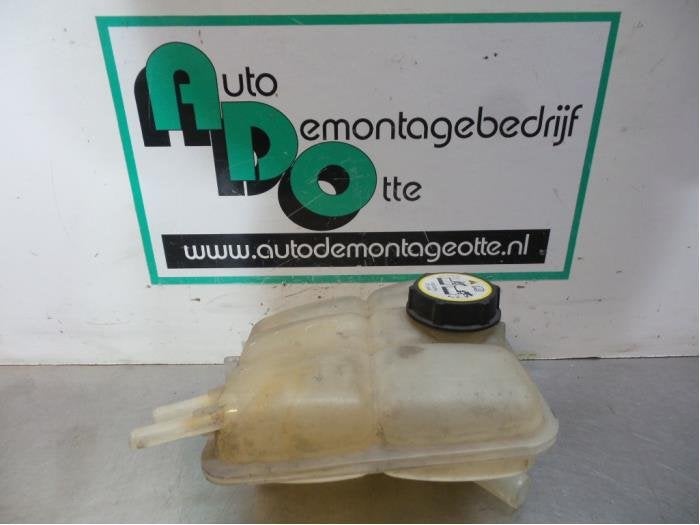 Réservoir d'expansion d'un Volvo S40, -, 3 mois de garantie, -, -