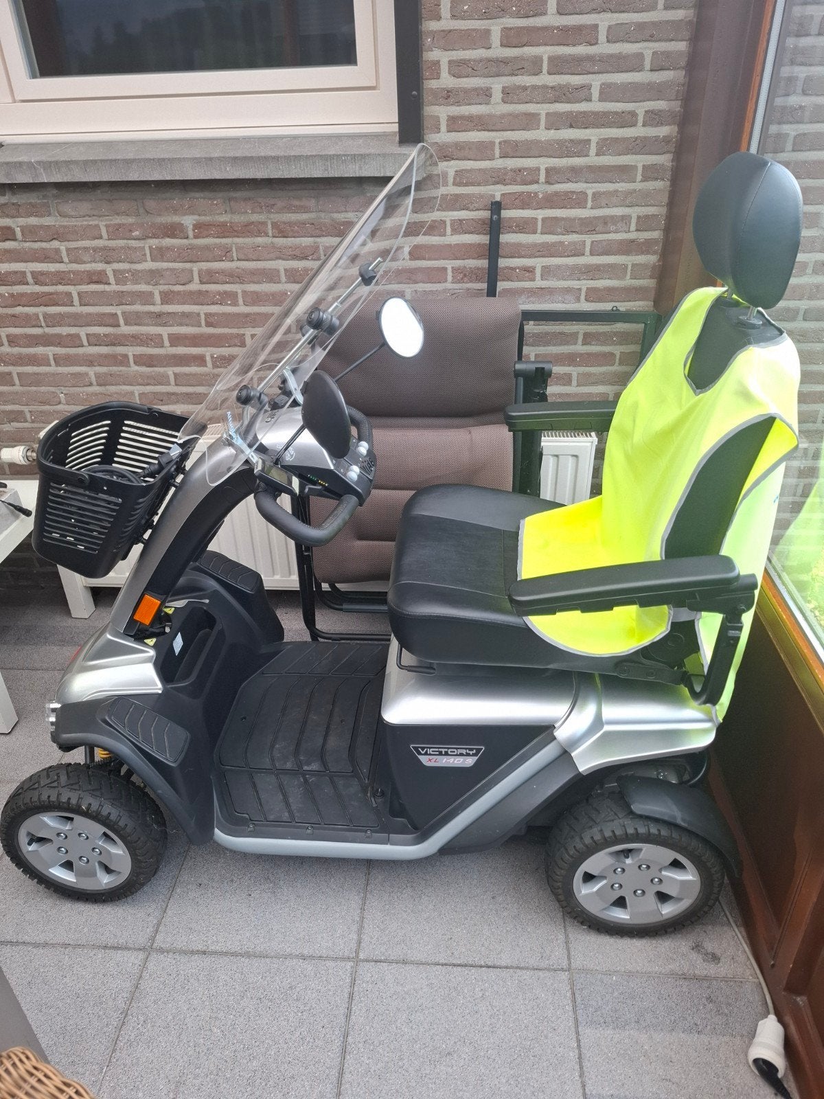 Scooter voor minder mobiele mensen, Ophalen