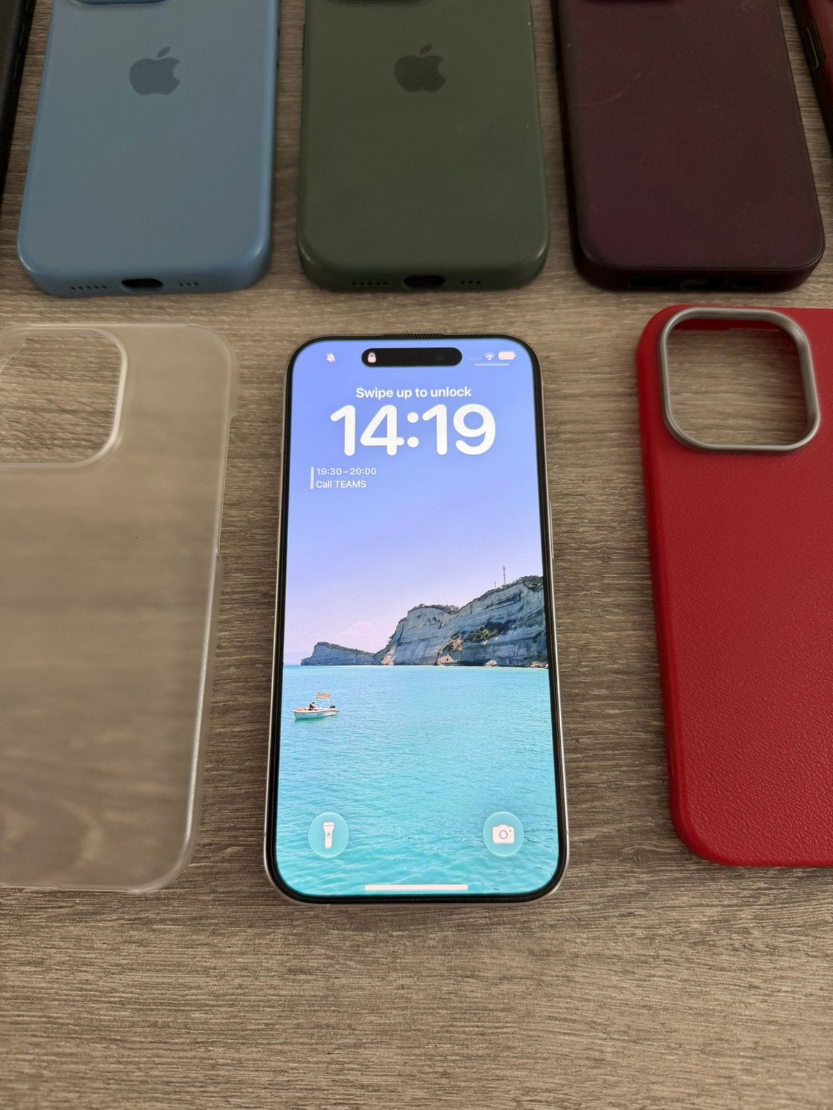 iPhone 15 Pro 512 Go, 80 %, 512 GB, Enlèvement ou Envoi, Comme neuf