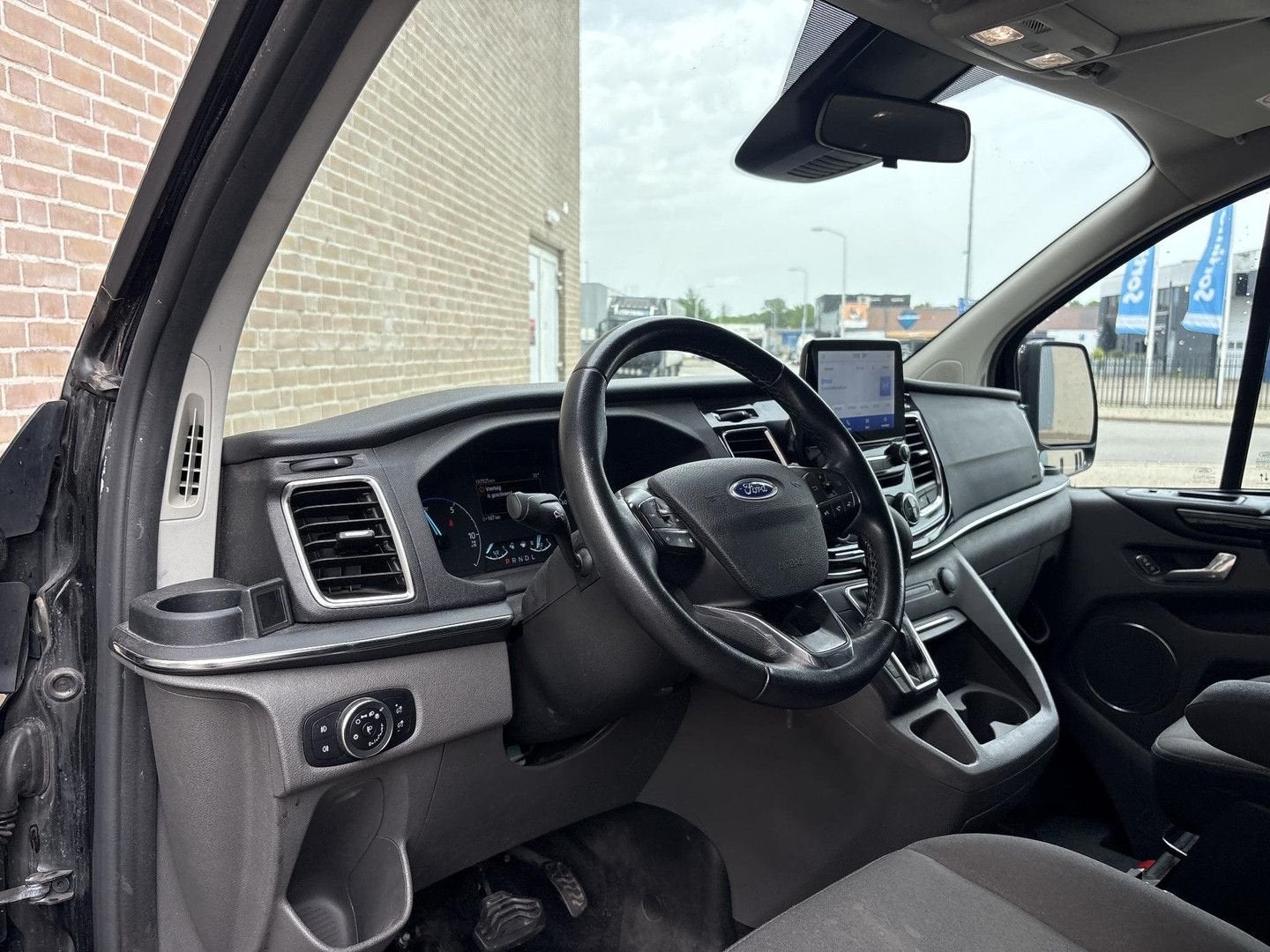Ford Transit Custom Tourneo 320 1.0 EcoBoost L1H1 PHEV Titan, Entreprise, Electronic Stability Program (ESP), Automatique, MPV ou Monospace