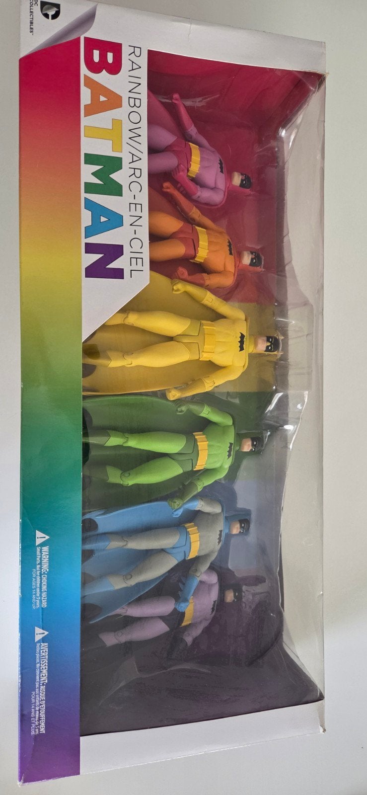 Batman Rainbow DC verzamelobjecten, Ophalen