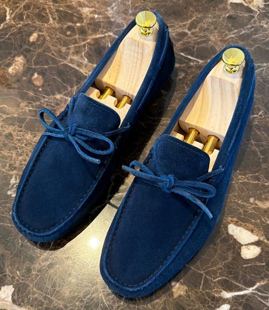 Chaussures de conduite Tod's Gommino Loafers taille 41, Enlèvement ou Envoi, Flâneurs, Porté, Bleu