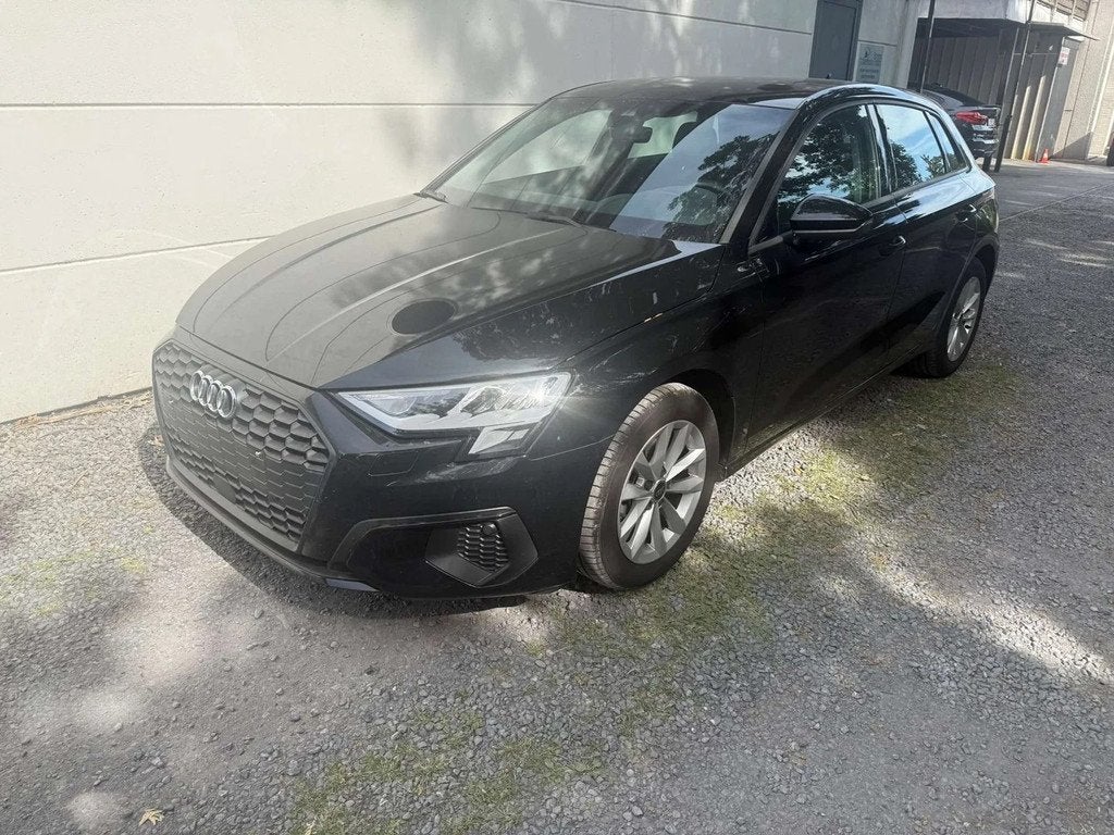 Audi A3 Sportback A3 PHEV 40 TFSI e S tronic (bj 2024), Automaat, Stof, Gebruikt, 4 cilinders