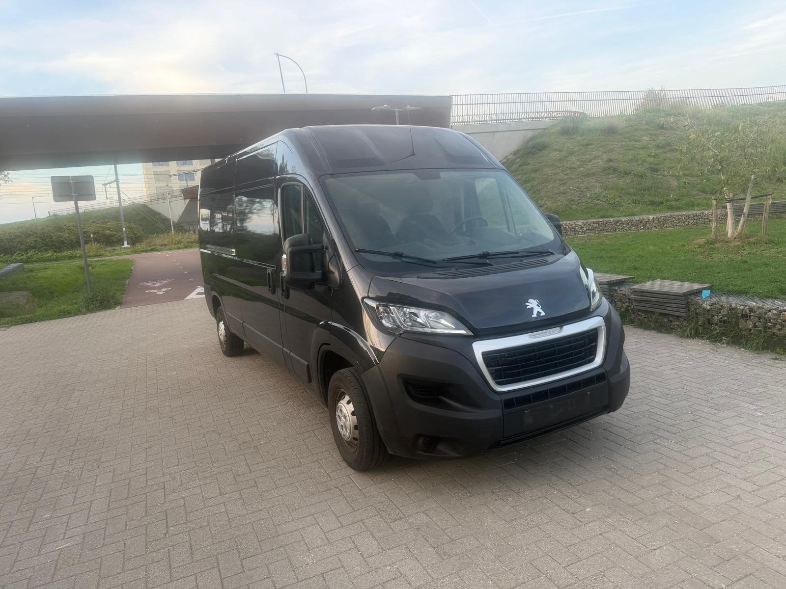 PEUGEOT BOXER 2.2 HDI L3 H2 2020 64 000 KM AC NAVI INSPECTIO, Autos, Achat, Euro 6, 3 places, Boîte manuelle