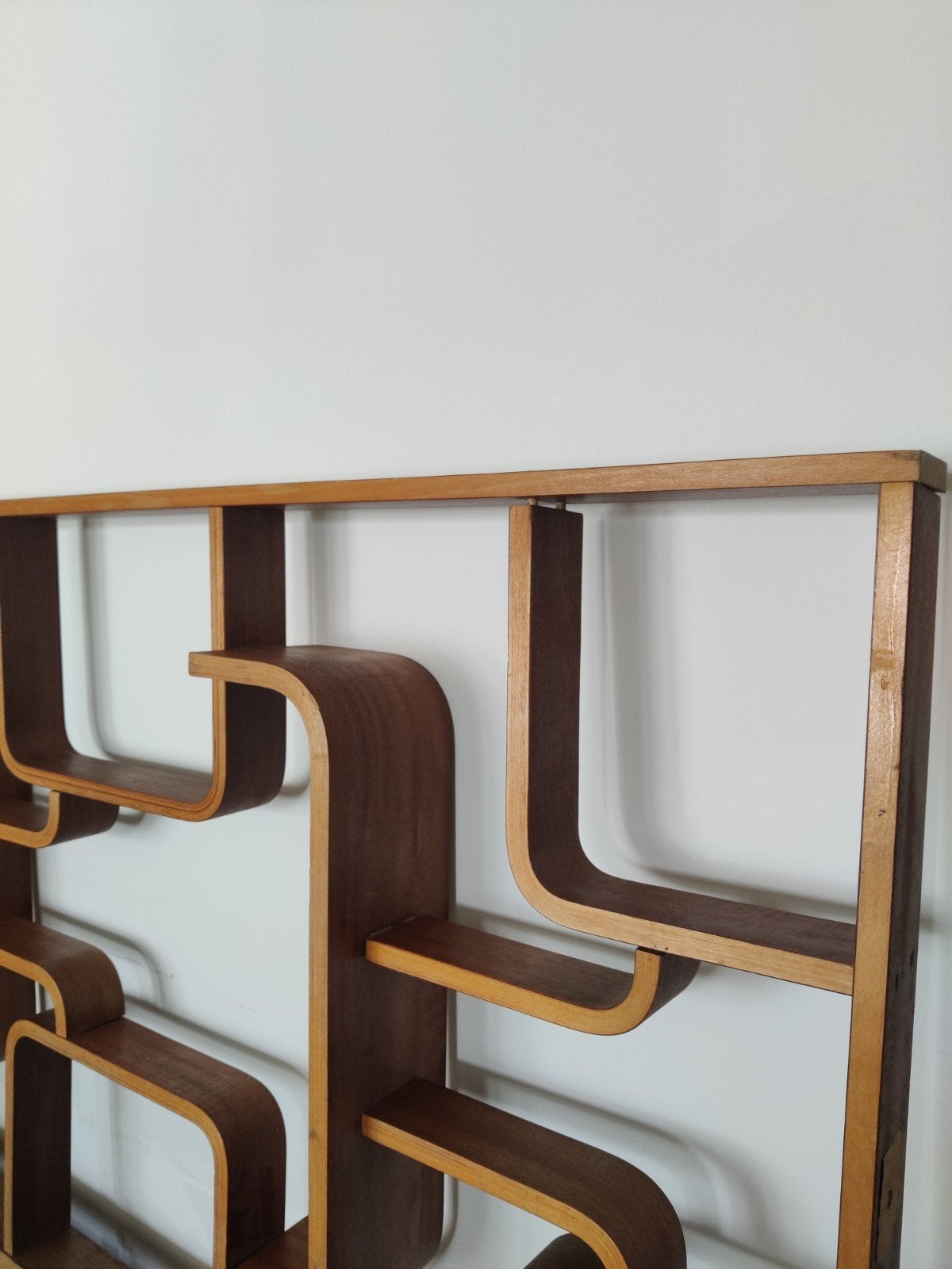 Kamerscherm Ludvik Volak, Massif, Bois, Objet, Brun