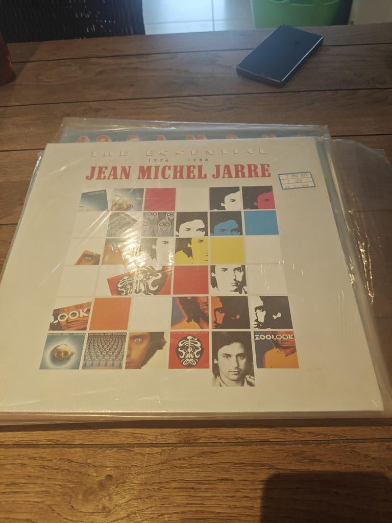 Lp vinyl Jean Michel Jarre thé essential, Ophalen of Verzenden