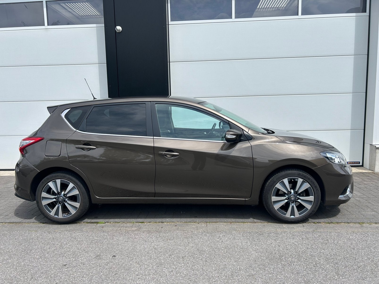 Nissan Pulstar 1.2 benzien / in goede staat, Autos, Achat, Euro 6, Entreprise, Noir