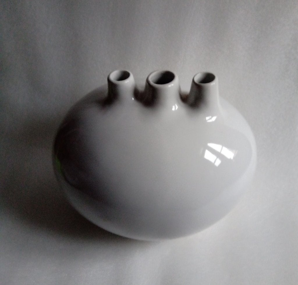 vase design blanc, Antiquités & Art, Enlèvement ou Envoi, Vase, Blanc