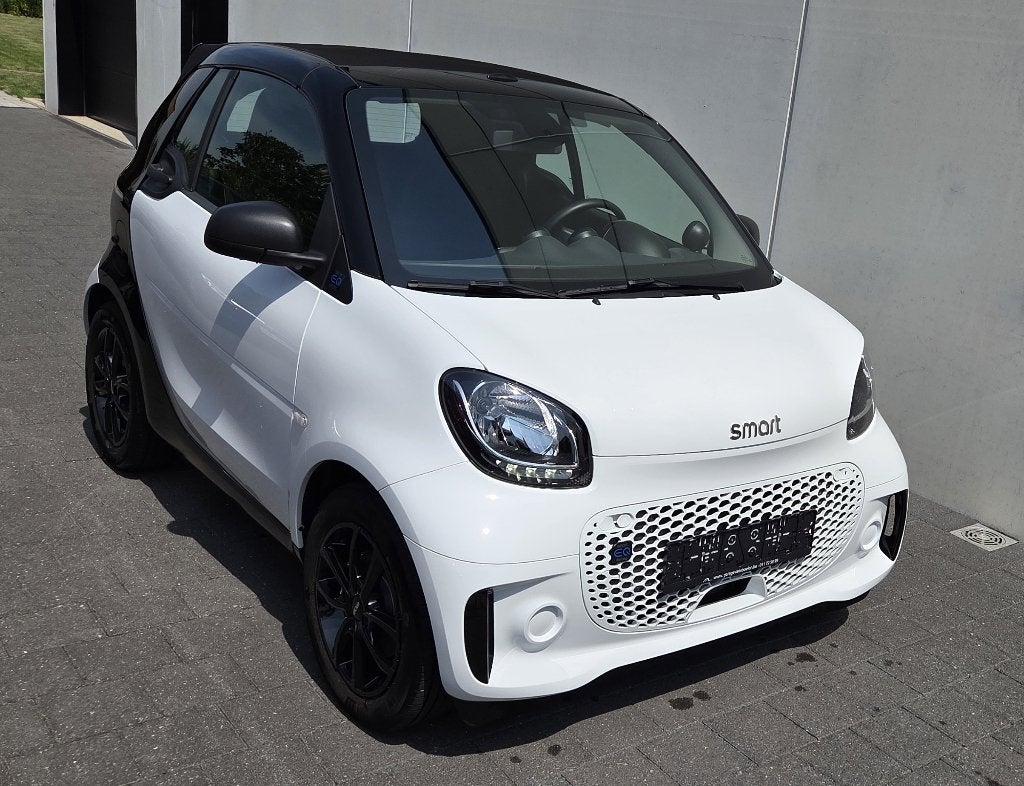 Smart fortwo electric drive 60 kW  2023, Autos, https://public.car-pass.be/vhr/549a9ac3-29ee-4d17-b9ea-7306896a501d, Achat, Entreprise