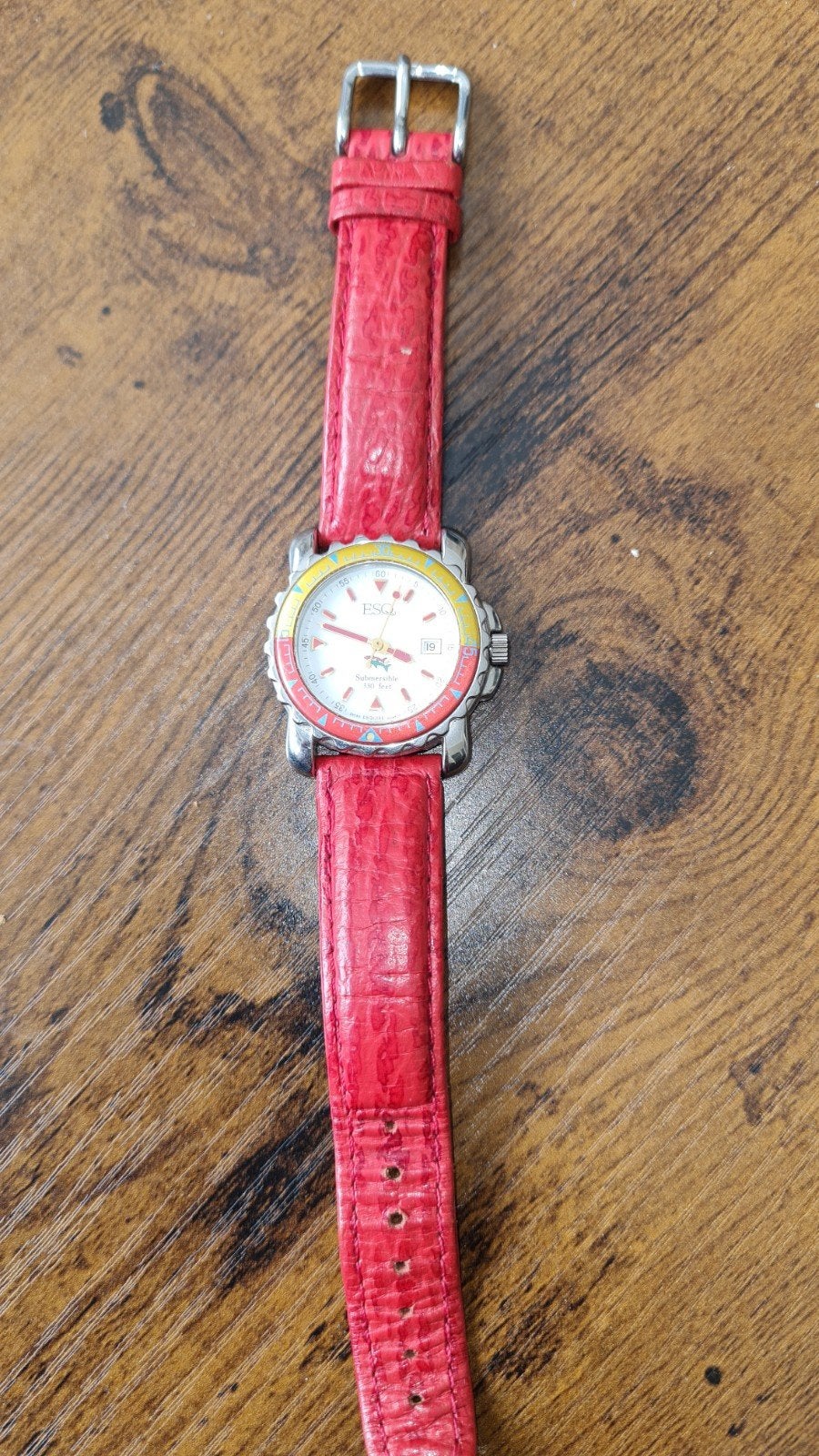ESQ Montre Movado Submersible,montre de plongée 100m kuvars, Sports nautiques & Bateaux, Plongée